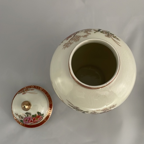 RARE Japan Satsuma Porcelain Temple Jar Lid Peacock Gold Cloisonné Style Asian - Picture 3 of 5